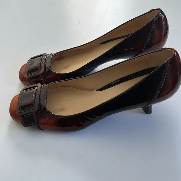COLE HAAN Chic Brown Leather Pumps with Buckle - Picture 5 of 11